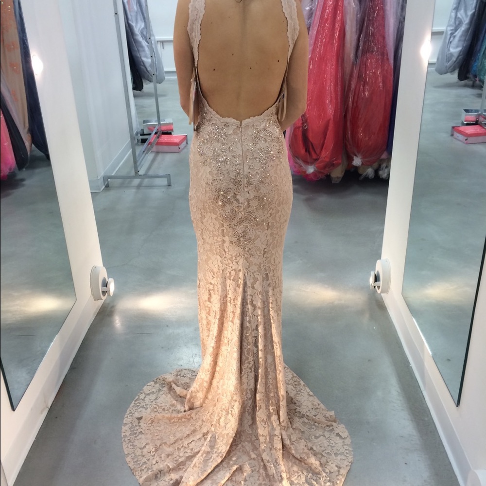 Beige/rose gold prom dress with rose gold diamonds